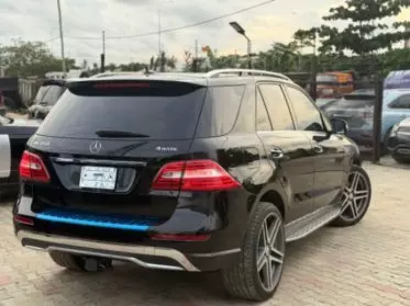 Mercedes-Benz ML 350