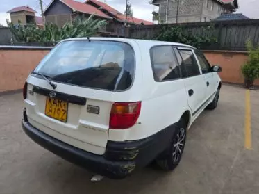 Toyota Caldina