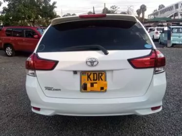 Toyota Fielder