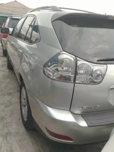 Lexus RX 330