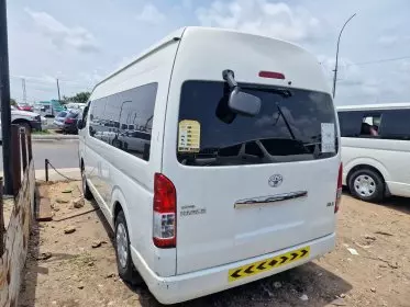 Toyota Hiace (High Roof)