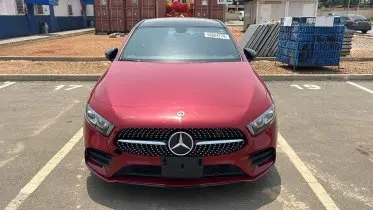 Mercedes-Benz A 220
