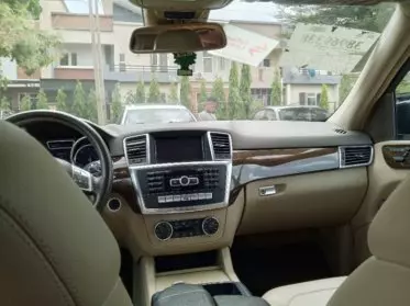Mercedes-Benz ML 350