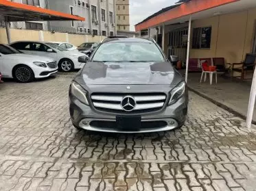 Mercedes-Benz GLA 250