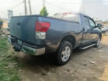 Toyota Tundra
