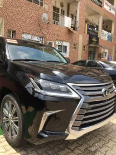 Lexus LX 570