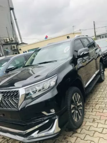 Toyota Landcruiser Prado