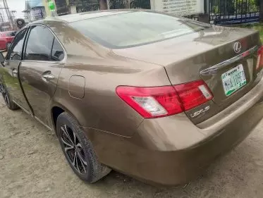 Lexus ES 350