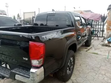 Toyota Tacoma