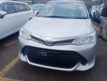 Toyota Fielder hybrid