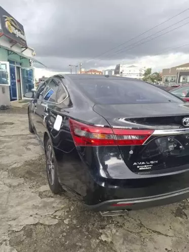 Toyota Avalon