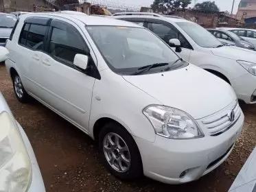 Toyota Raum