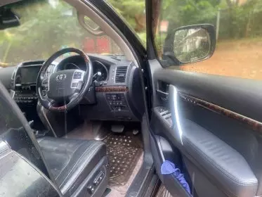 Toyota Landcruiser ZX
