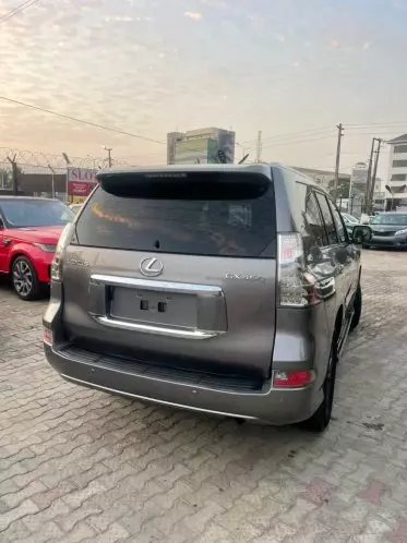 Lexus GX 460