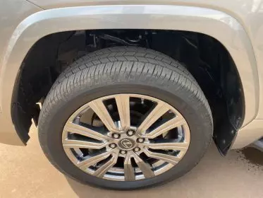 Lexus LX 600