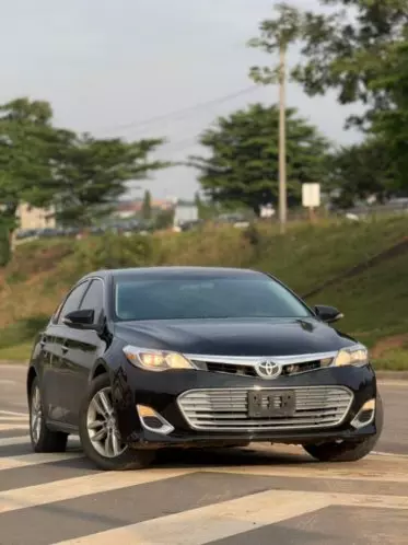 Toyota Avalon