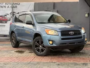 Toyota RAV 4