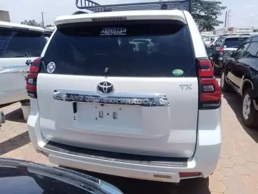 Toyota Landcruiser Prado
