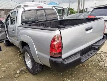 Toyota Tacoma