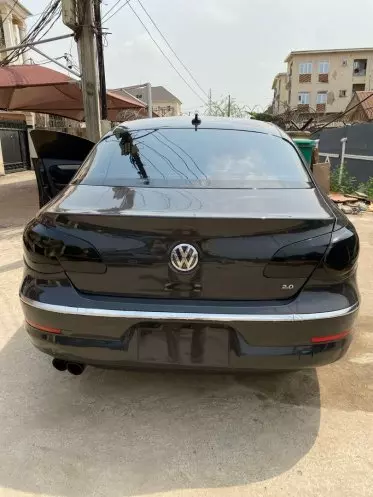 VOLKSWAGEN polo sedadan trend  ba ess