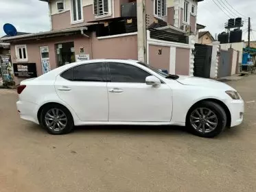 Lexus IS 250