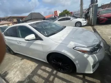 Toyota Avalon