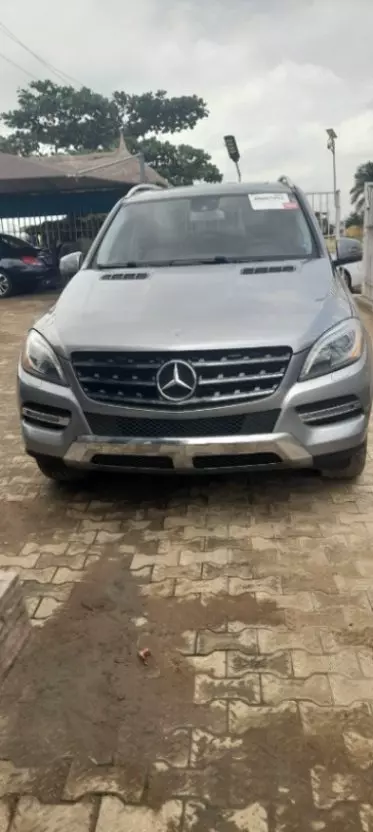 Mercedes-Benz ML 350