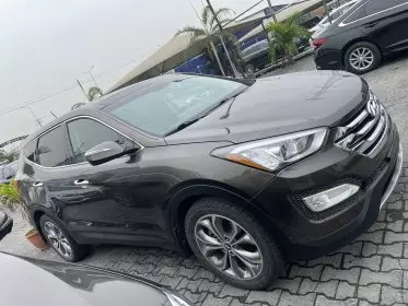 Hyundai Santa FE