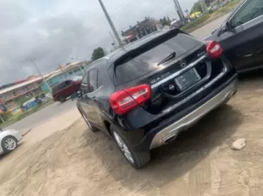 Mercedes-Benz GLA 250