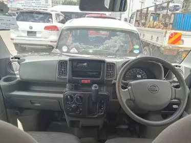 Nissan NV 100 clipper 