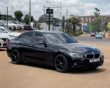 BMW 320i