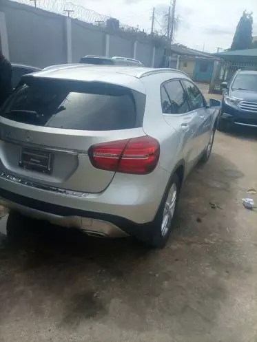 Mercedes-Benz GLA 250