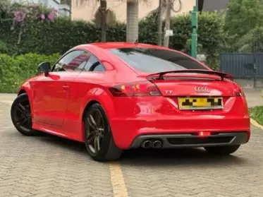 Audi TTS