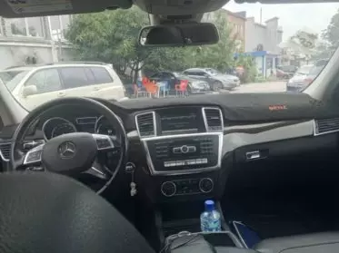 Mercedes-Benz ML 350
