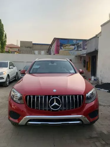 Mercedes-Benz GLC 300