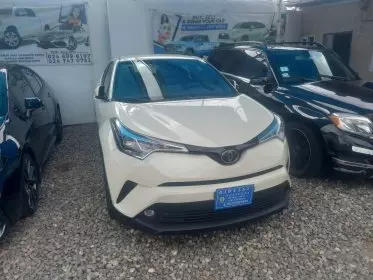 Toyota CH-R