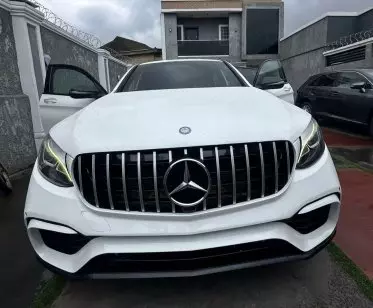 Mercedes-Benz GLC 300
