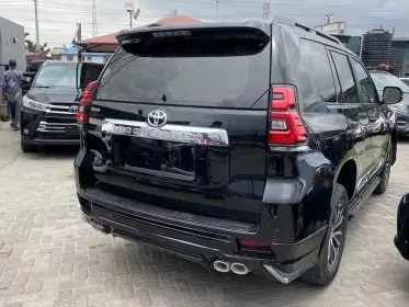 Toyota Landcruiser Prado