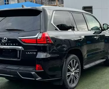 Lexus LX 570