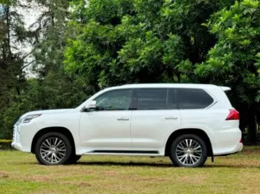 Lexus LX 570