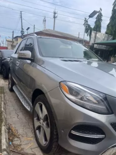 Mercedes-Benz GLE 350