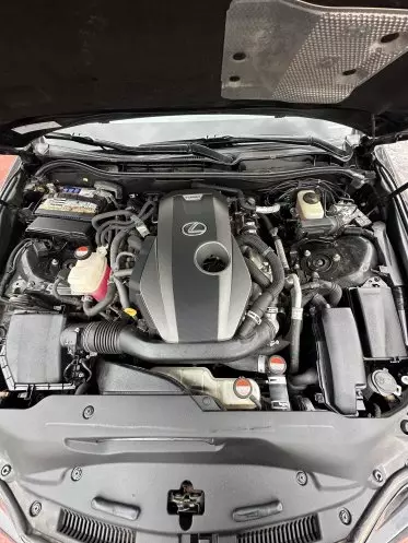 Lexus IS 200