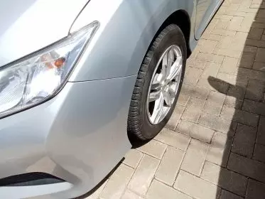 Honda Grace Hybrid
