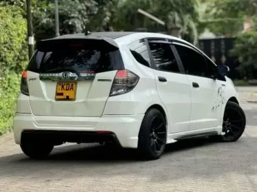 Honda Fit Hybrid