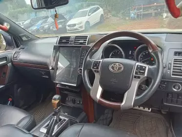 Toyota Landcruiser Prado