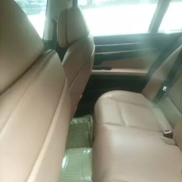 BMW 750