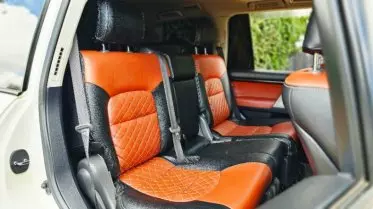 Toyota Landcruiser  V8
