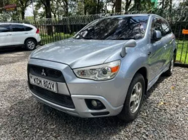 Mitsubishi RVR