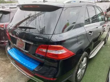 Mercedes-Benz ML 350
