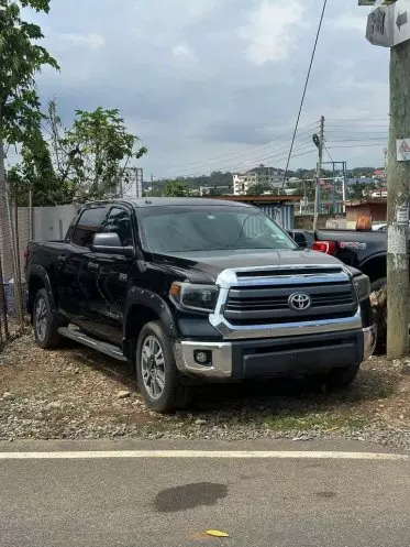Toyota Tundra